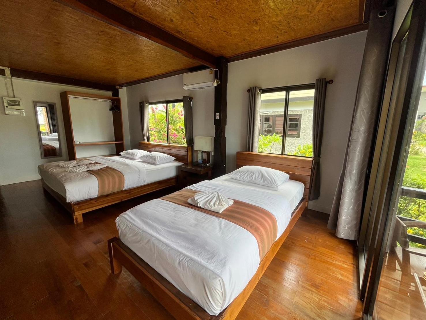 The Chevalley Beach Resort Satun Exteriér fotografie