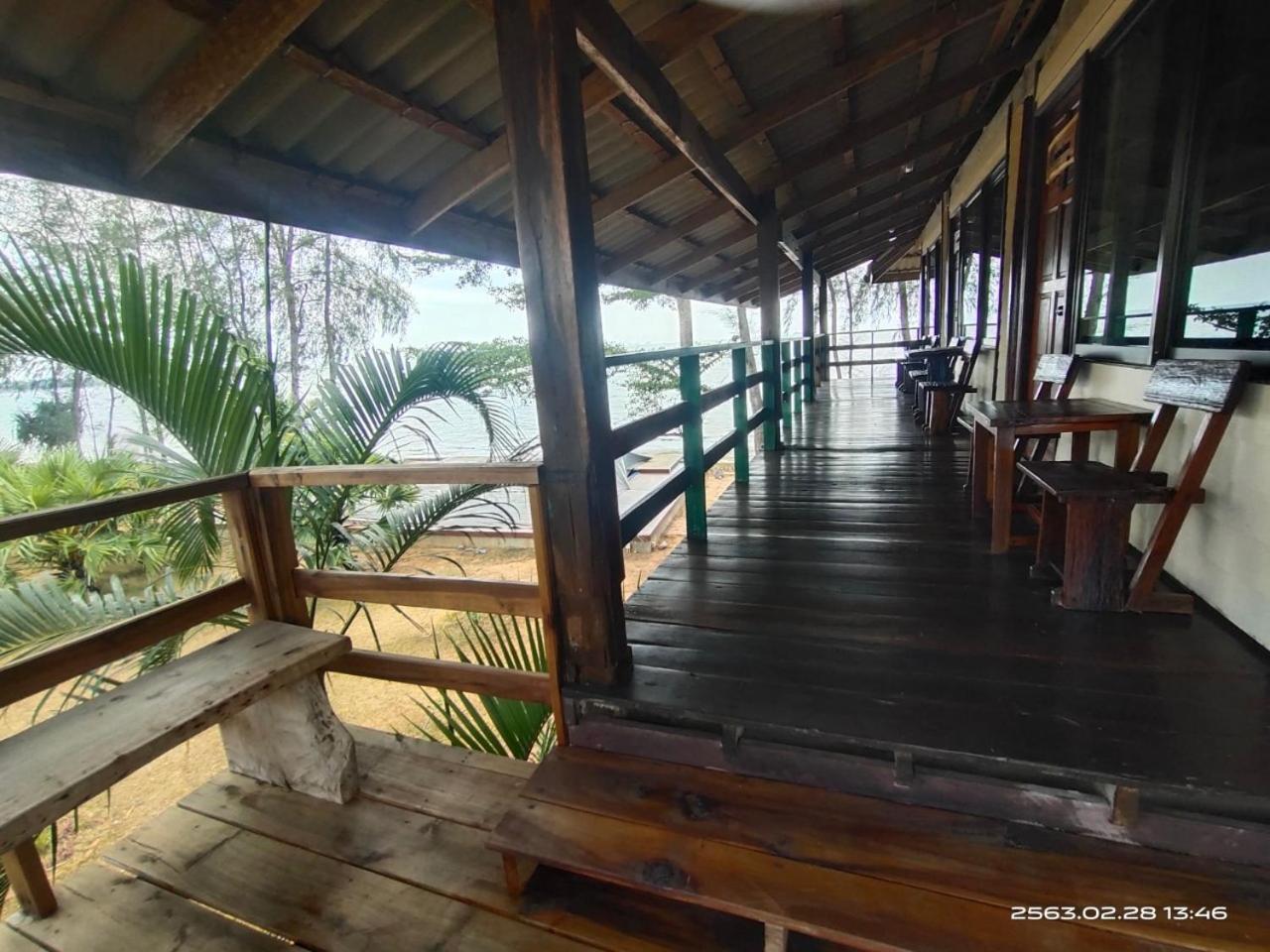 The Chevalley Beach Resort Satun Exteriér fotografie