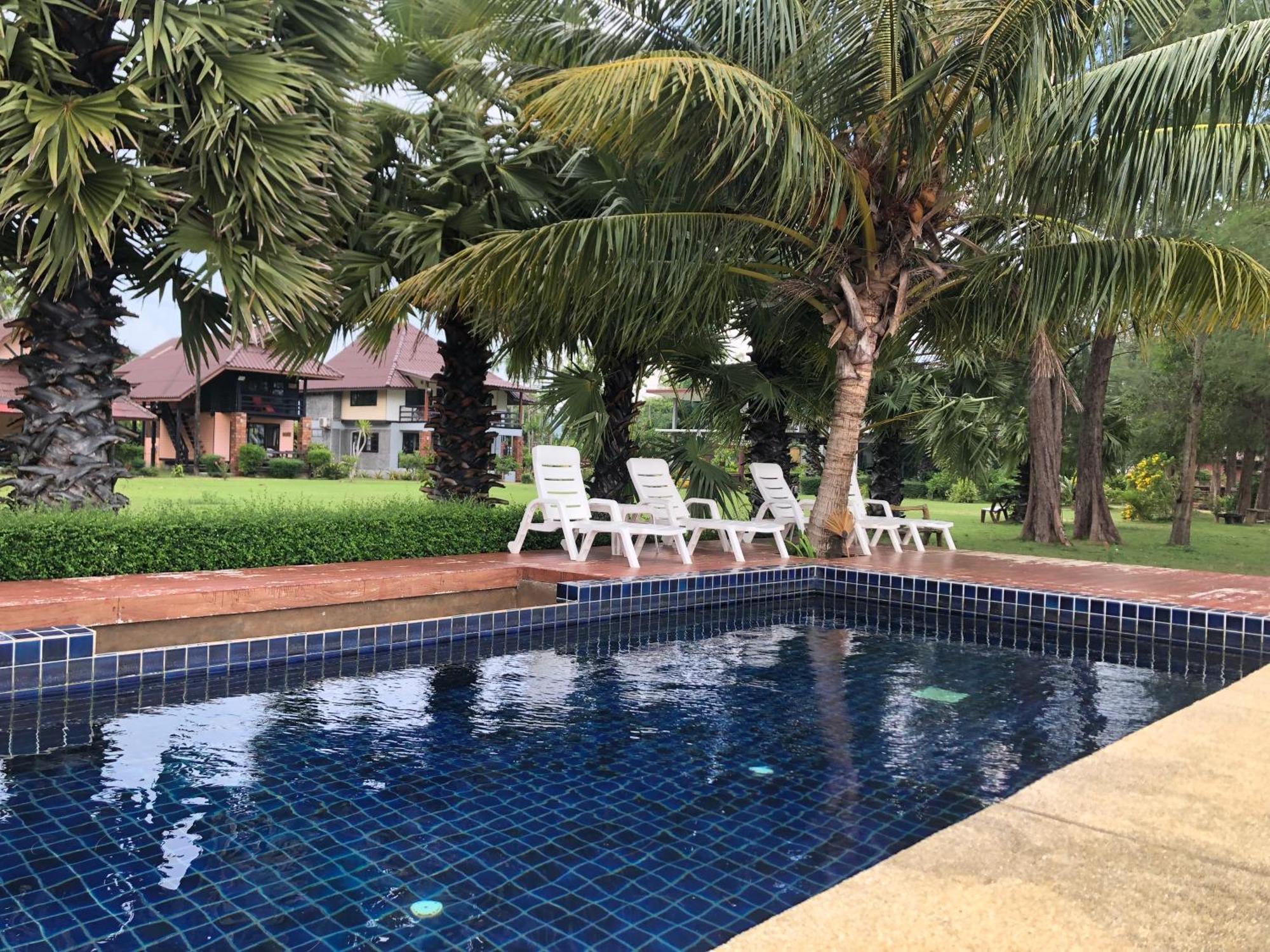 The Chevalley Beach Resort Satun Exteriér fotografie